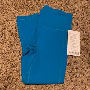 Lululemon pace rival HR crop 22”